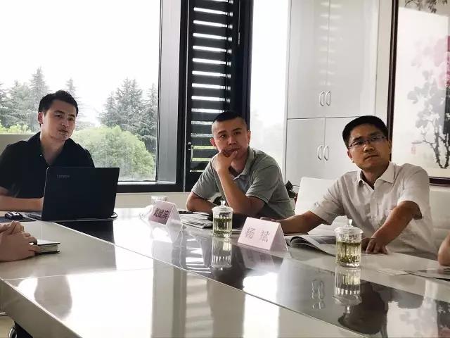 熱烈歡迎湖州市吳興區(qū)領(lǐng)導(dǎo)一行蒞臨創(chuàng)綠家指導(dǎo)！