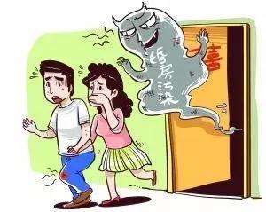 新房入住十天英俊小伙變憔悴不堪，新房裝修后如何除甲醛您必須了解！