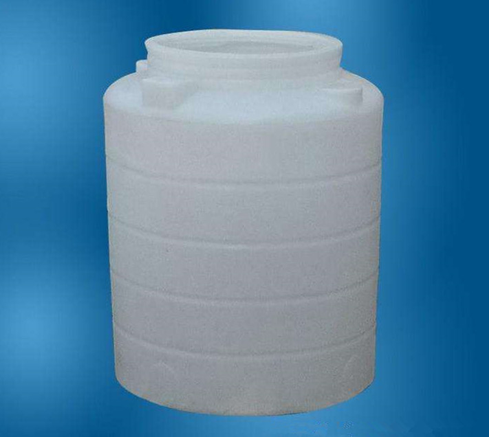 廚房水管破裂傳出刺鼻性氣味，原以為是鄰居家甲醛超標(biāo)，沒想到是“絕命毒師”