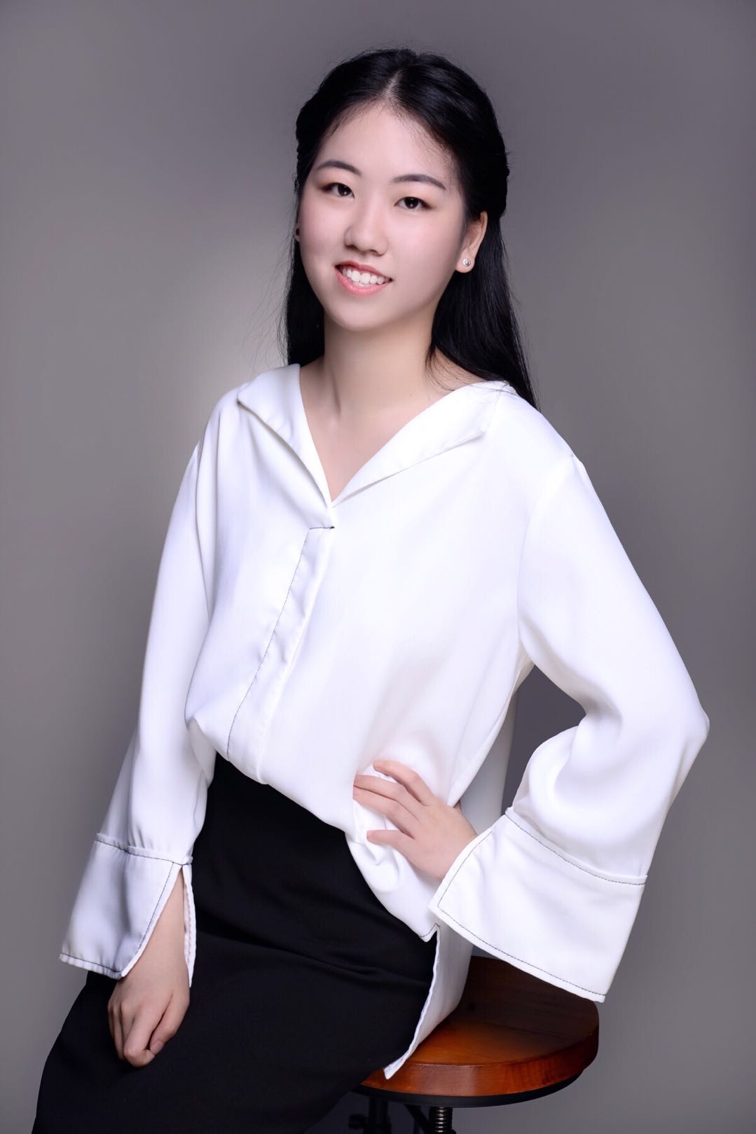 【1月生日會】本月壽星只有美少女，拍圖拍到小編手機內(nèi)存不夠啦！