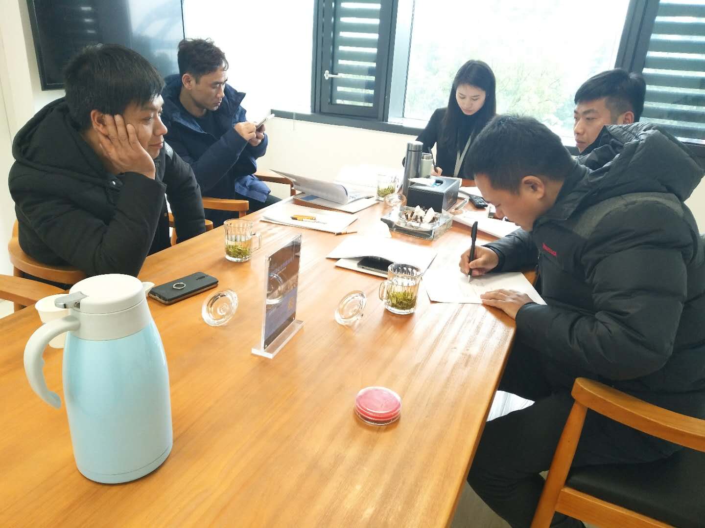 熱烈祝賀姚總、溫總團隊簽約創(chuàng)綠家南京市區(qū)級代理！