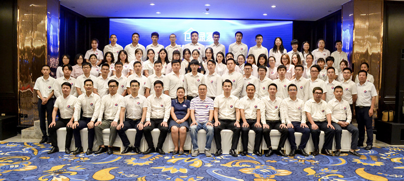 創(chuàng)綠家環(huán)保2018年中工作會議暨5周年慶典圓滿結束！