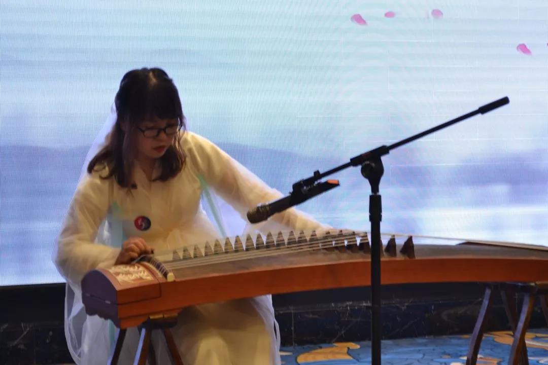 創(chuàng)綠家環(huán)保2018年中工作會議暨5周年慶典圓滿結束！