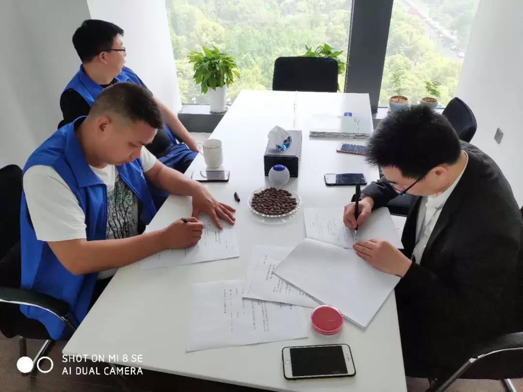 熱烈祝賀劉總、夏總簽約創(chuàng)綠家河南省安陽(yáng)市縣級(jí)代理！