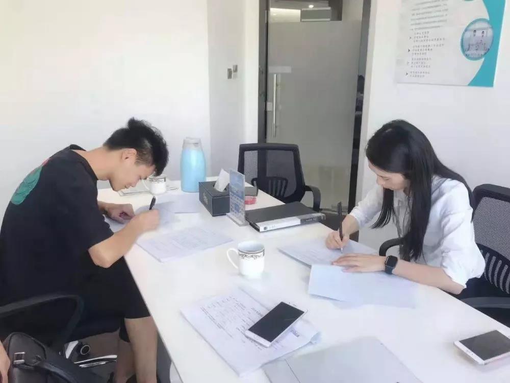 熱烈祝賀劉總簽約創(chuàng)綠家浙江省臺州市區(qū)級代理！