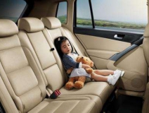 車內(nèi)空氣凈化價(jià)格是多少？